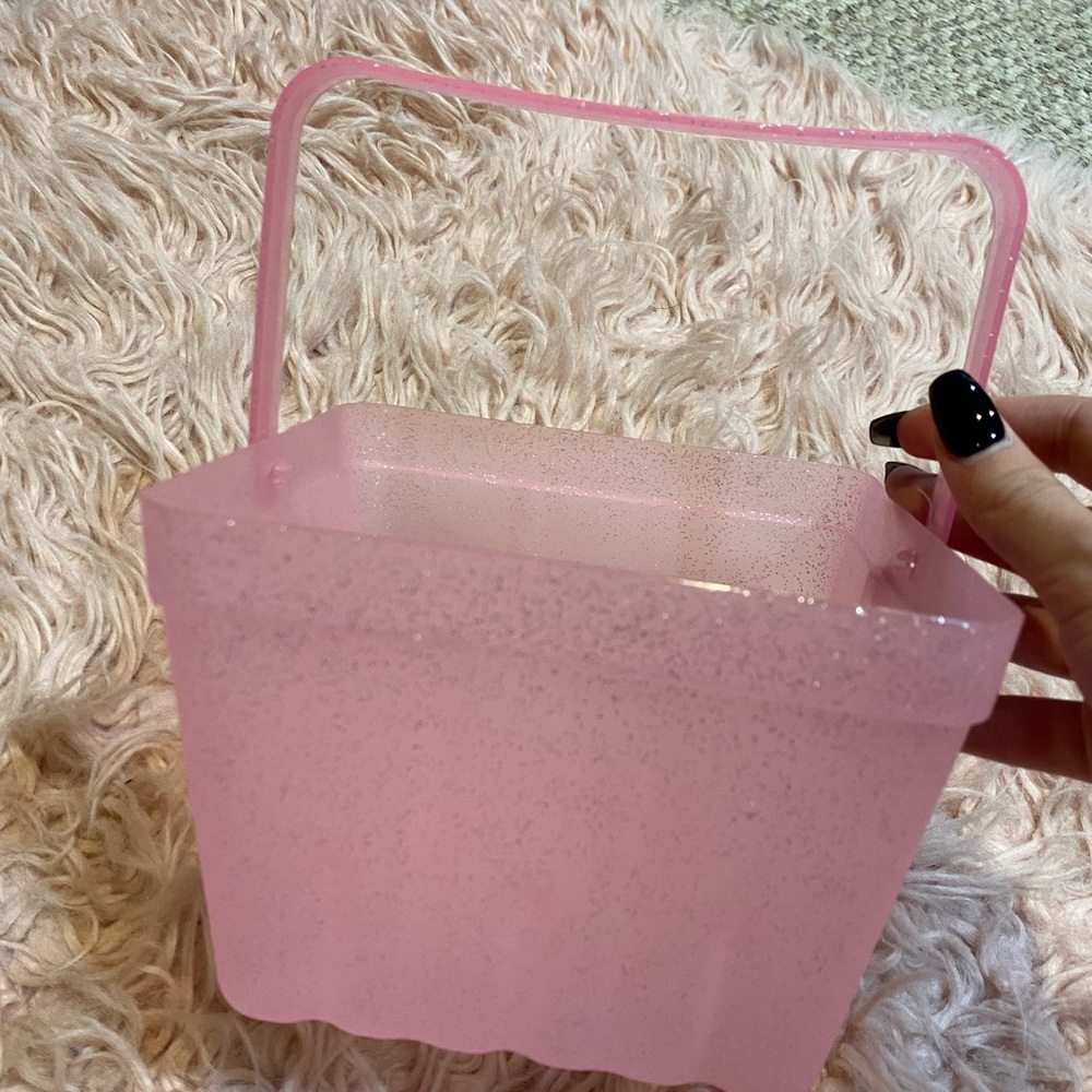 Pink bucket